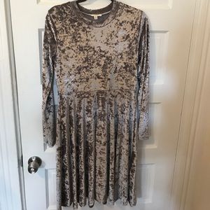 Crushed Velvet long sleeve dress